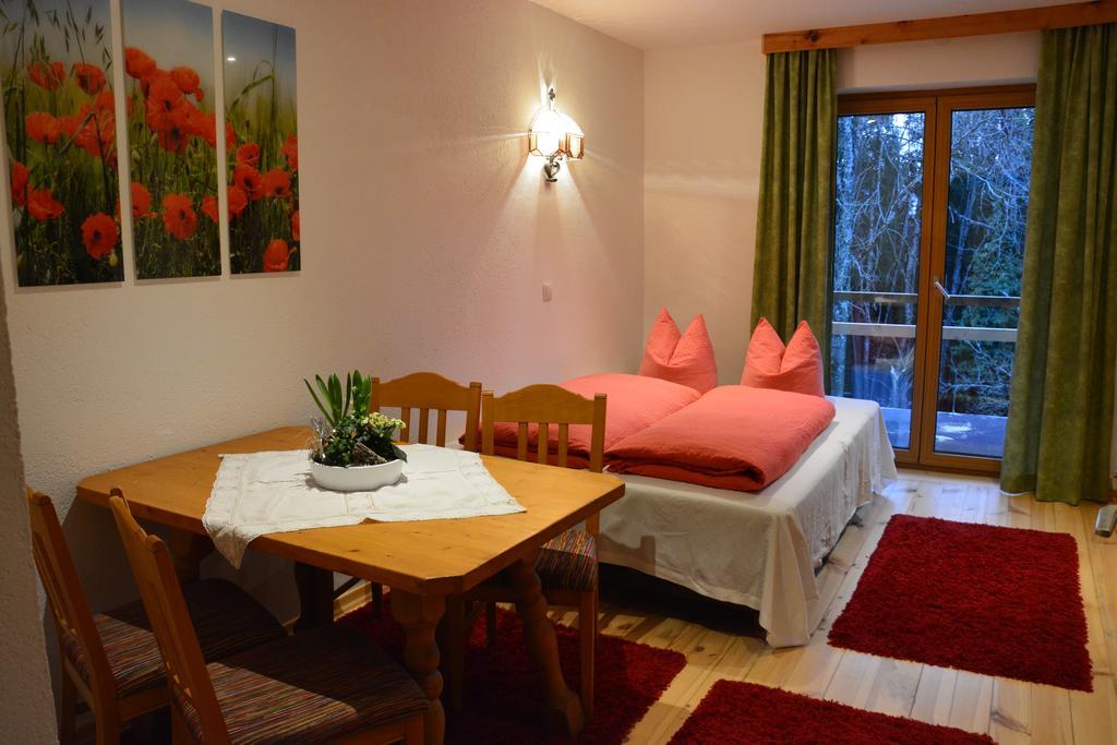 Nattererboden Hotell Natters Exteriör bild